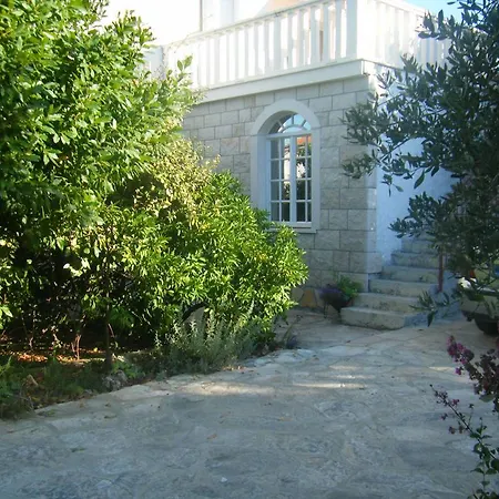 Green Court Korcula Town